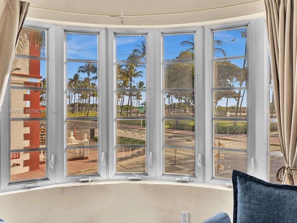 530 Ocean Dr 104A, Miami Beach, FL 33139