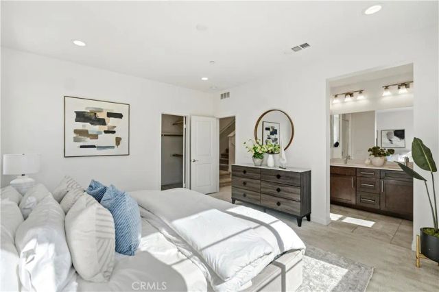 608 Cultivate, Irvine, CA 92618