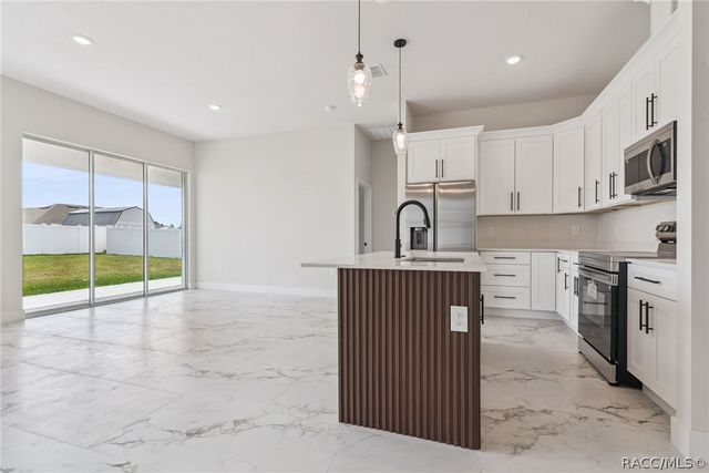 10281 SE 67th Terrace, Belleview, FL 34420
