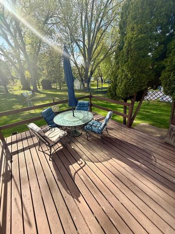 4585 Otter Lake Road, White Bear Lake, MN 55110