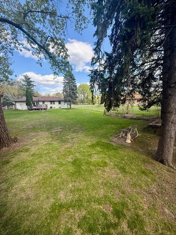 4585 Otter Lake Road, White Bear Lake, MN 55110