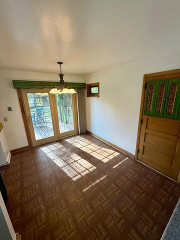 4585 Otter Lake Road, White Bear Lake, MN 55110
