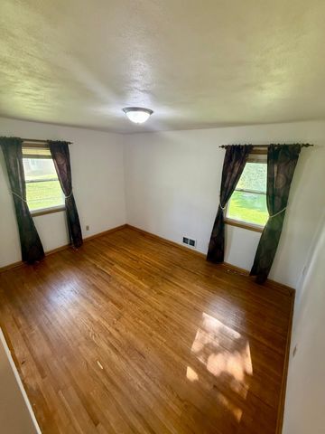 4585 Otter Lake Road, White Bear Lake, MN 55110