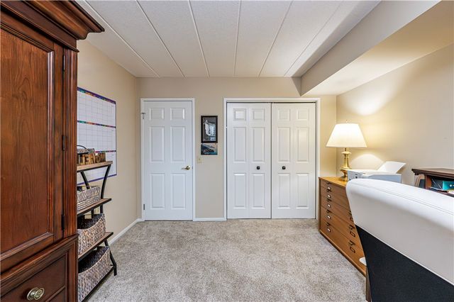 3 Alta Vita Dr 205, Hempfield Twp, PA 15601