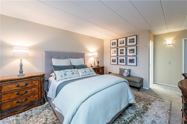 3 Alta Vita Dr 205, Hempfield Twp, PA 15601