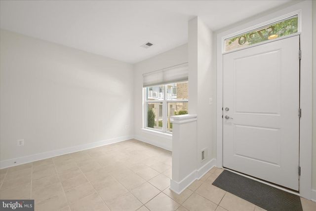 5720 46TH PL, Hyattsville, MD 20781