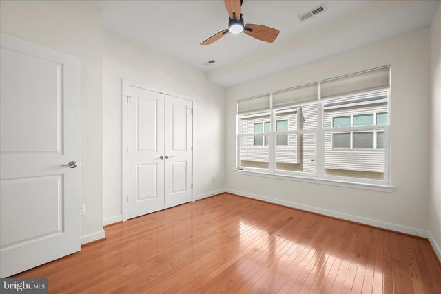 5720 46TH PL, Hyattsville, MD 20781