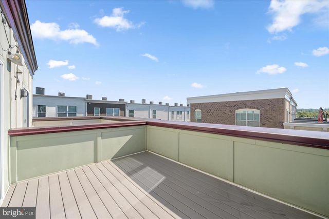 5720 46TH PL, Hyattsville, MD 20781