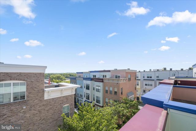 5720 46TH PL, Hyattsville, MD 20781