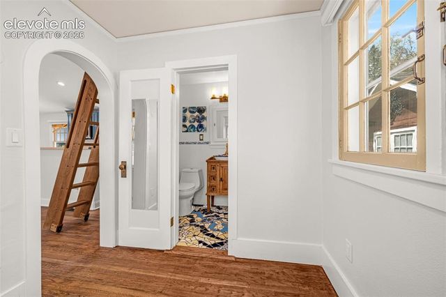10 Wolfe Avenue, Colorado Springs, CO 80905
