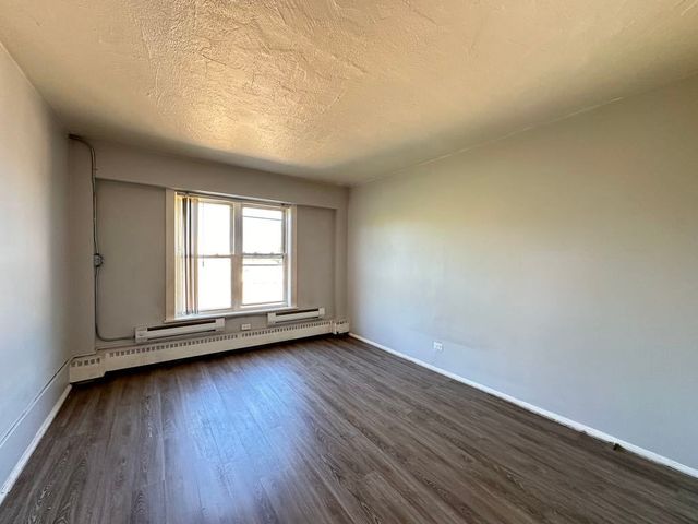 7333 N Ridge Boulevard 510, Chicago, IL 60645