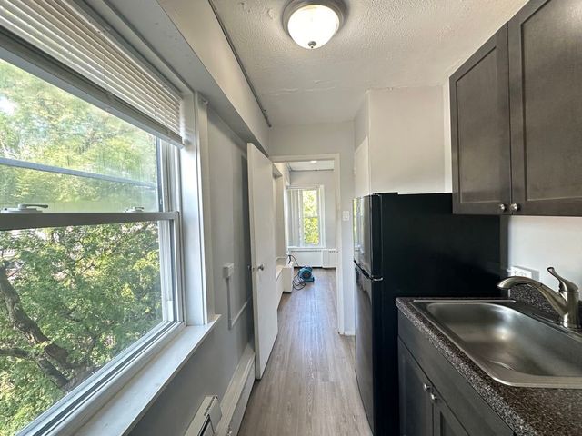 7333 N Ridge Boulevard 510, Chicago, IL 60645