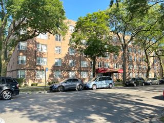 7333 N Ridge Boulevard 510, Chicago, IL 60645