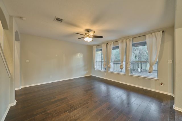 87 Benedict Canyon Loop, The Woodlands, TX 77382