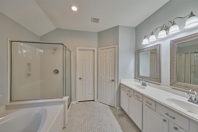 87 Benedict Canyon Loop, The Woodlands, TX 77382