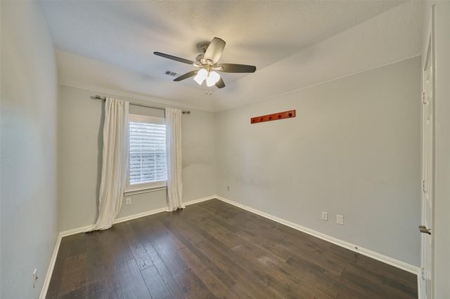 87 Benedict Canyon Loop, The Woodlands, TX 77382