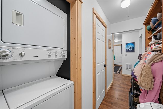 7533 Canyon View Drive, Deming, WA 98244