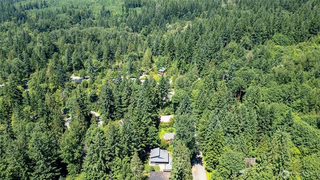 7533 Canyon View Drive, Deming, WA 98244