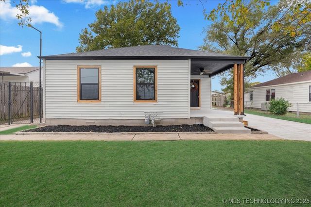 1942 N Oxford Avenue, Tulsa, OK 74115