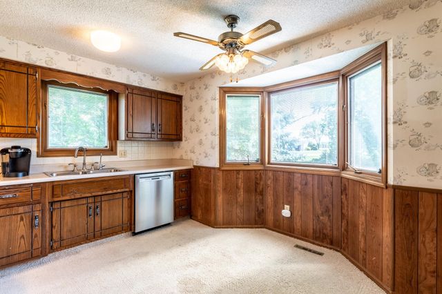5422 Joyce Avenue, Fort Wayne, IN 46818