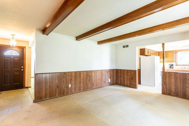 5422 Joyce Avenue, Fort Wayne, IN 46818