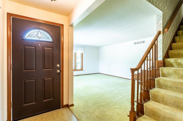 5422 Joyce Avenue, Fort Wayne, IN 46818