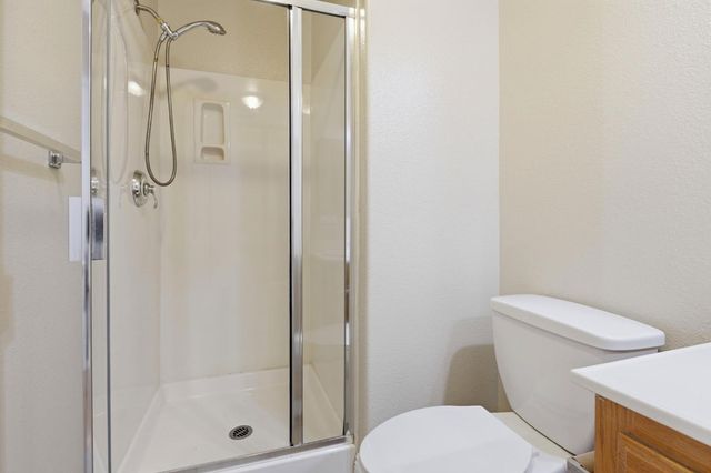 2140 Gibralter Ct, Tracy, CA 95377
