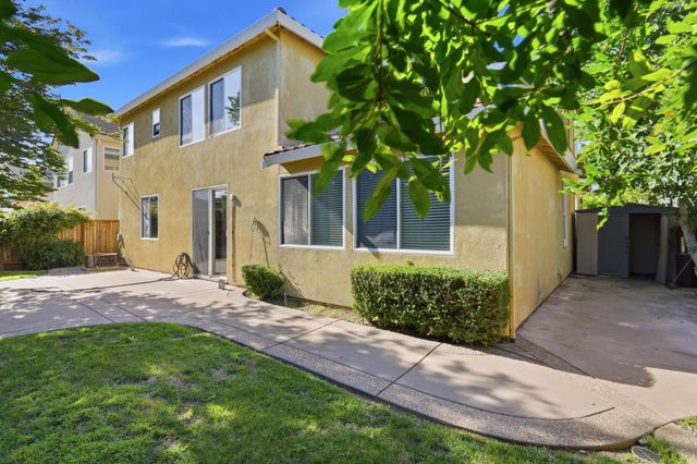 2140 Gibralter Ct, Tracy, CA 95377
