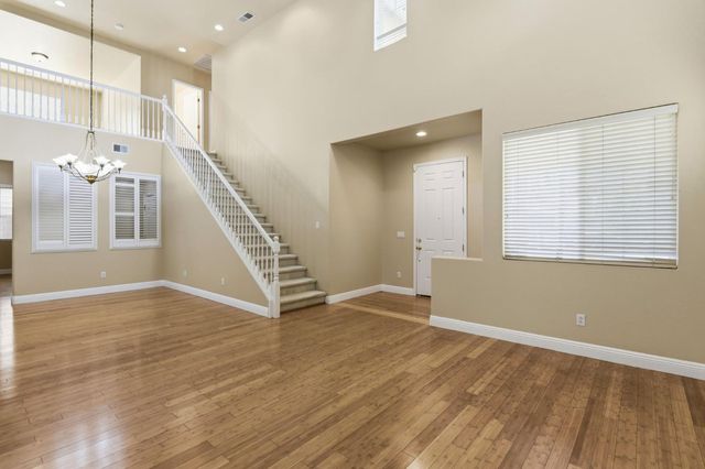 2140 Gibralter Ct, Tracy, CA 95377