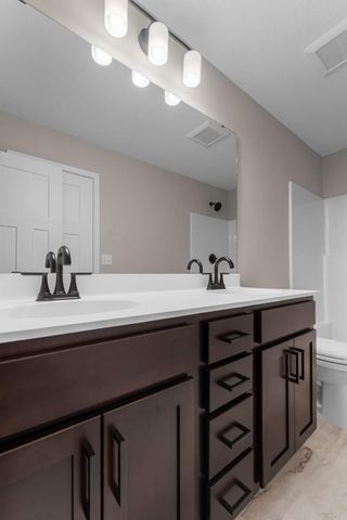 1003 Misty Meadow Boulevard, Buffalo, MN 55313