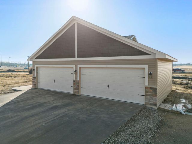 1003 Misty Meadow Boulevard, Buffalo, MN 55313