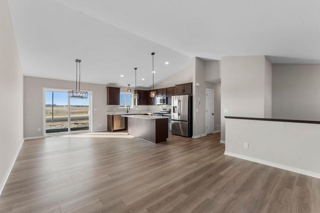 1003 Misty Meadow Boulevard, Buffalo, MN 55313