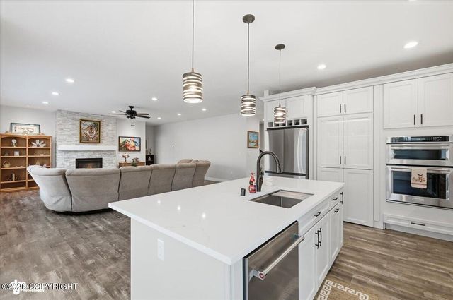 2222 S Sanctuary Drive, Palmer, AK 99645