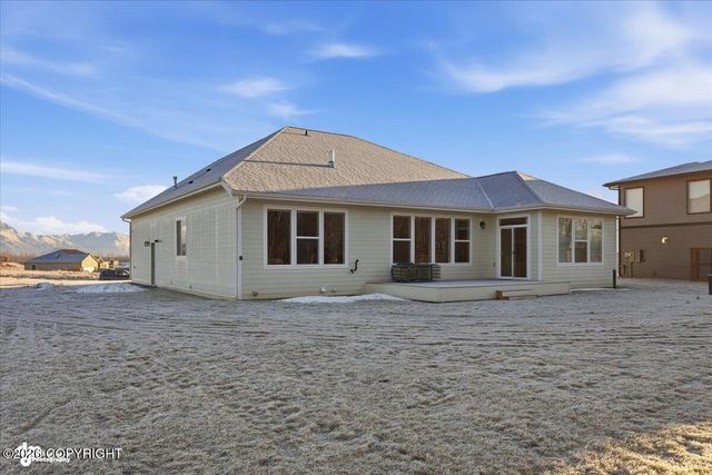 2222 S Sanctuary Drive, Palmer, AK 99645