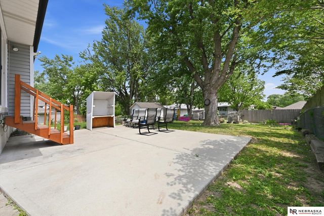 4417 N 94 Street, Omaha, NE 68134