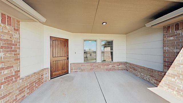 404 Charles Court, Yukon, OK 73099