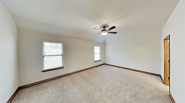 404 Charles Court, Yukon, OK 73099