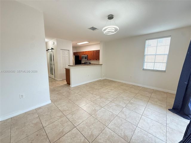 9239 SW 227th St 1, Cutler Bay, FL 33190