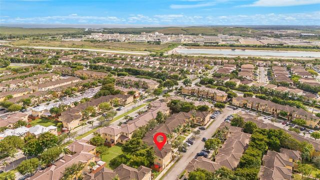 9239 SW 227th St 1, Cutler Bay, FL 33190