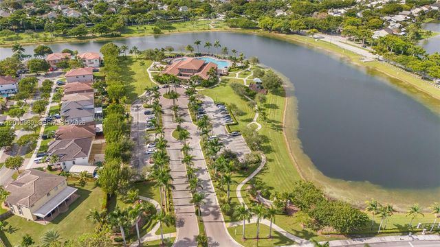 9239 SW 227th St 1, Cutler Bay, FL 33190