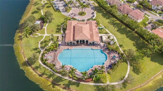 9239 SW 227th St 1, Cutler Bay, FL 33190