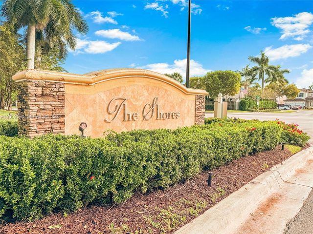 9239 SW 227th St 1, Cutler Bay, FL 33190