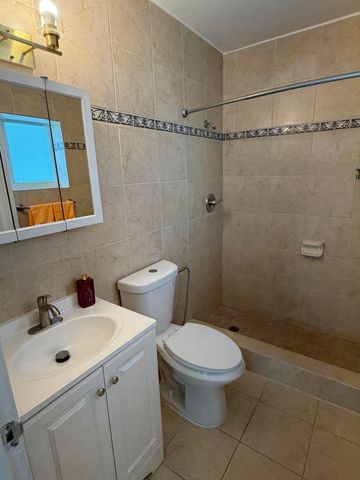 1830 Garfield Street, Hollywood, FL 33020