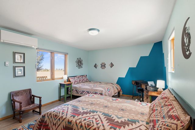 3208 Nizhoni Drive, Santa Fe, NM 87507