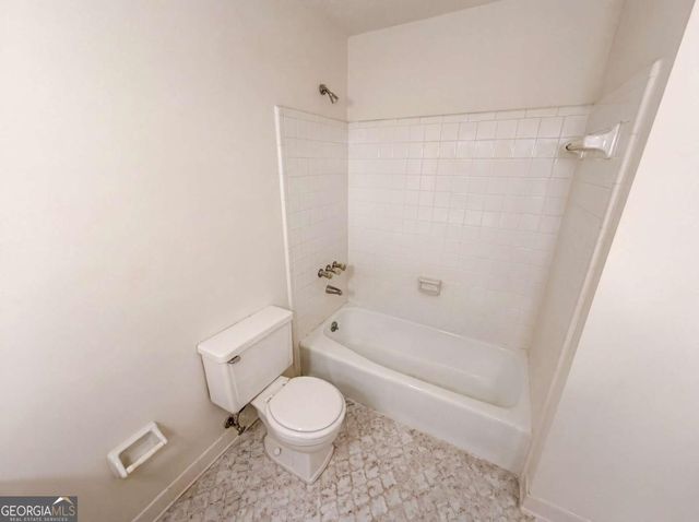 4402 N Shore Lane, Norcross, GA 30093
