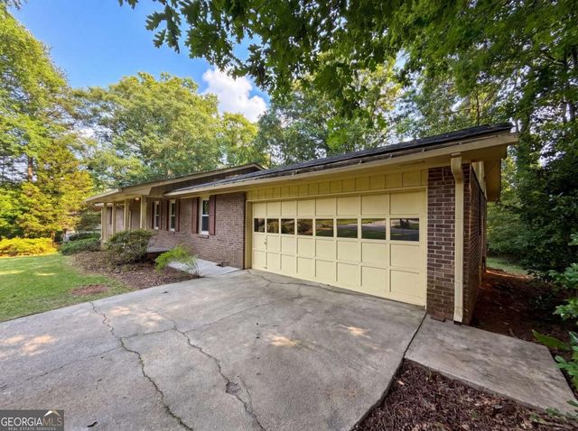 4402 N Shore Lane, Norcross, GA 30093