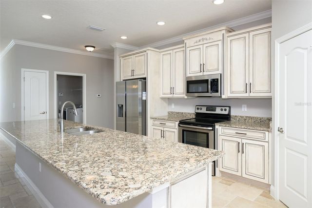 3 LAKE CHARLES PLACE, Palm Coast, FL 32137