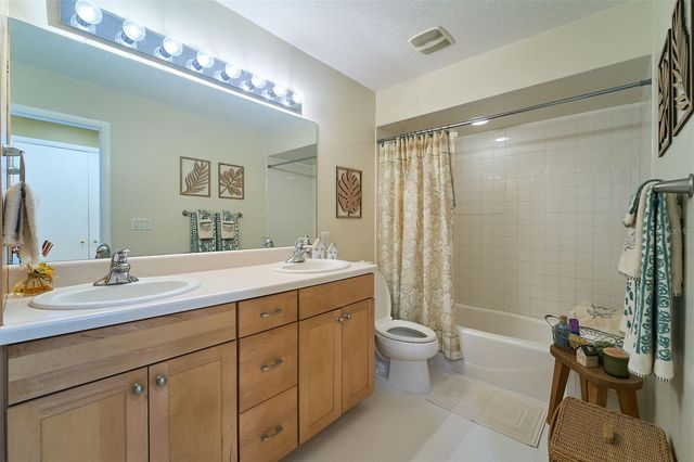 2262 WILLOWBROOK DRIVE, Clearwater, FL 33764