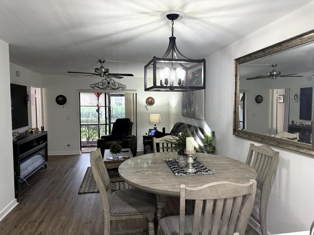 7190 Golf Colony Court 105, Lake Worth, FL 33467