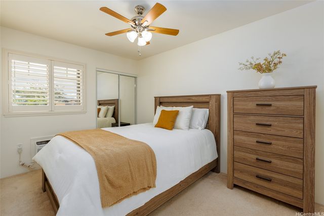 91-1011 Kamaaha Avenue 402, Kapolei, HI 96707